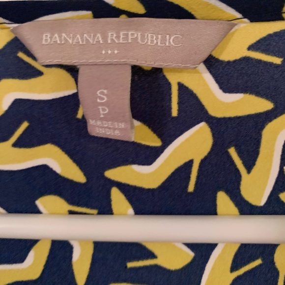 Banana Republic High Heel Print Blouse - Picture 4 of 5